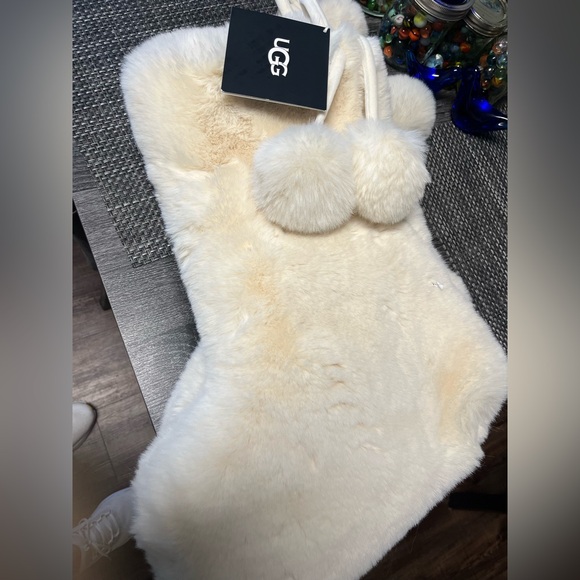 UGG Christmas stocking, Super Soft Beautiful Fur - Picture 1 of 7